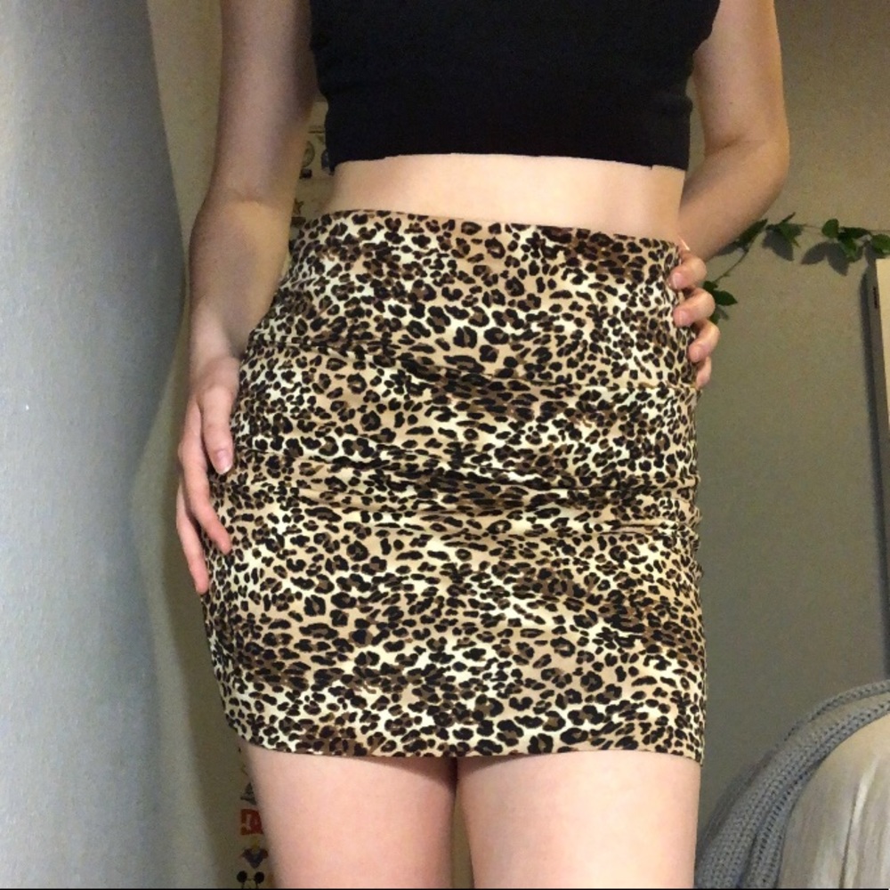 y2k cheetah print skirt